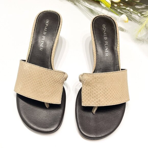 Donald J. Pliner Shoes - Donald Pliner VIIM Neutral Taupe (Praline) Snake Skin Sandals, NWOT, Size: 7M